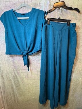 PRETTYGARDEN Women's 2 Piece Outfits Cap Sleeve Crop Tops & Wide Leg Pant Sets